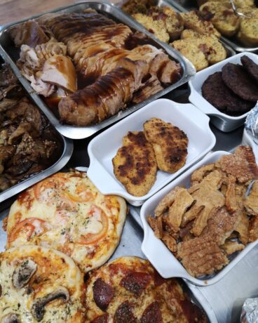 Deli - cold cooked meats